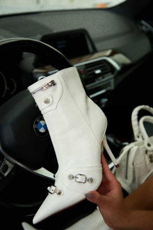 Anaya PU Ankle Boots - White