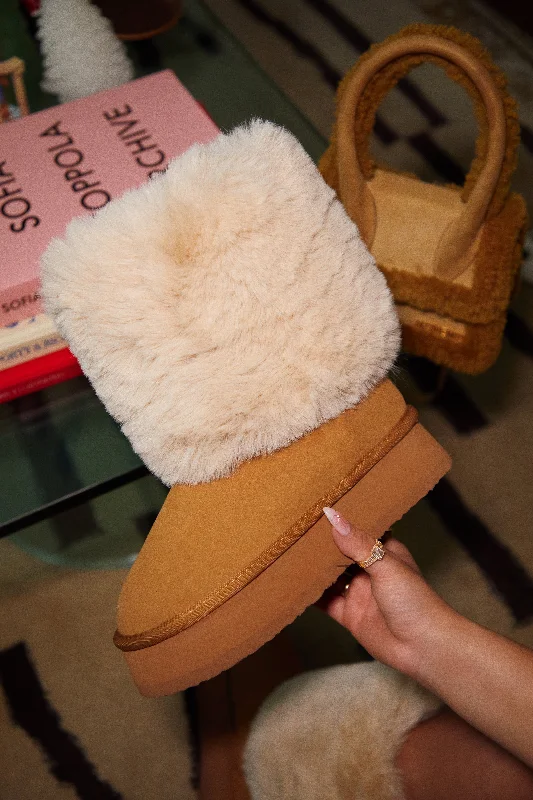 Coffee Date Faux Fur Platform Booties - Chestnut